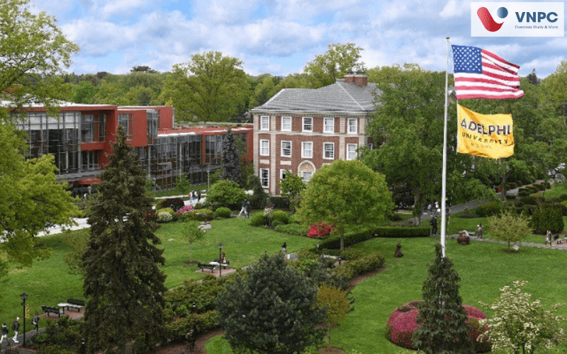 Adelphi University